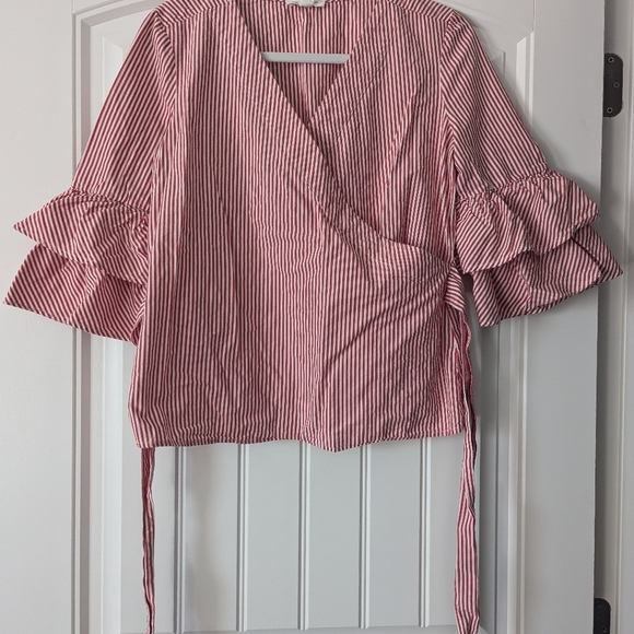 Striped top with tied waste - Picture 4 of 4